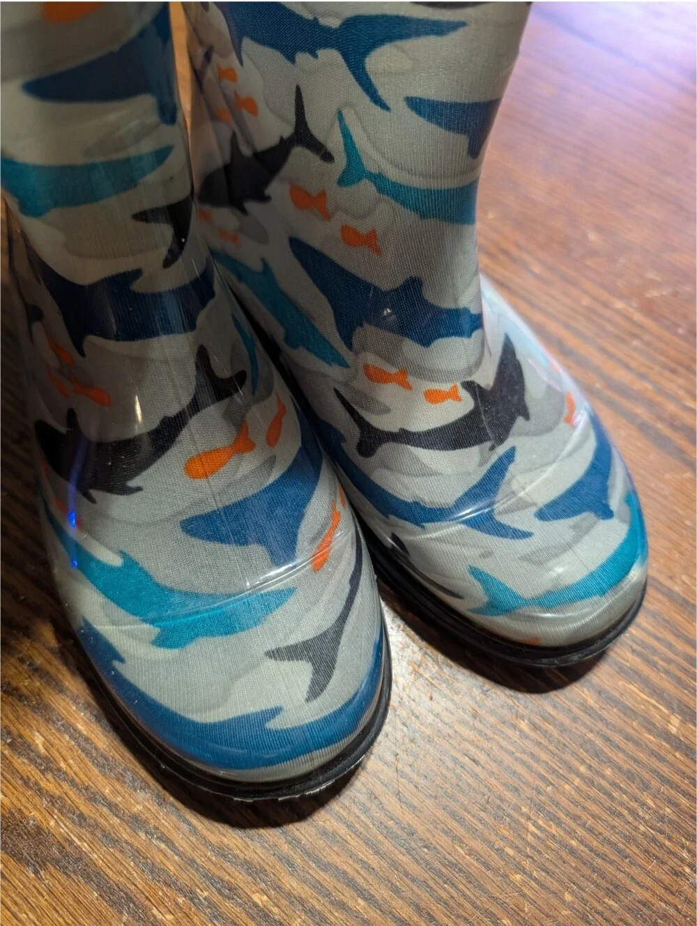 Member's Mark Light Up Shark Pull On Kid Rain Boots